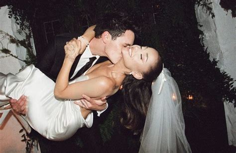 Ariana Grande-Dalton Gomez's Fairytale Wedding Pics