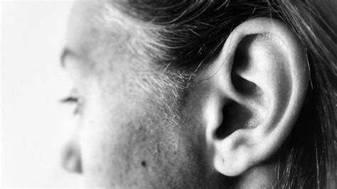 Alcohol in ear: How to use it to treat certain ear conditions