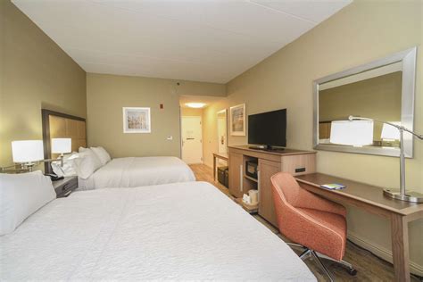 Hampton Inn Eastgate Cincinnati, OH - See Discounts