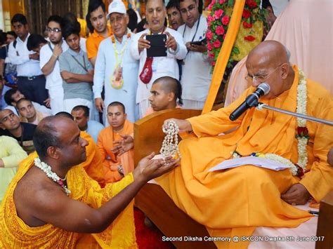 Initiation ceremony in ISKCON Dwarka New Delhi - Photos 2.0 - ISKCON ...