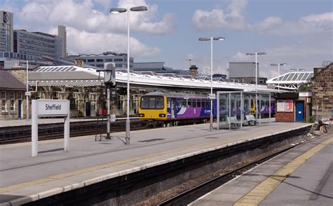 Sheffield Train Station - 17 Photos & 31 Reviews - Train Stations ...