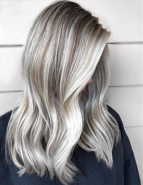 50 Pretty Ideas of Silver Highlights to Try ASAP - Hair Adviser