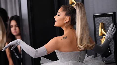 Ariana Grande’s Grammys 2020 Look Is Haute Couture Meets Cinderella ...