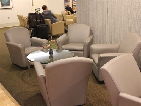 BOS: Air France Lounge Reviews & Photos - Terminal E, Logan ...