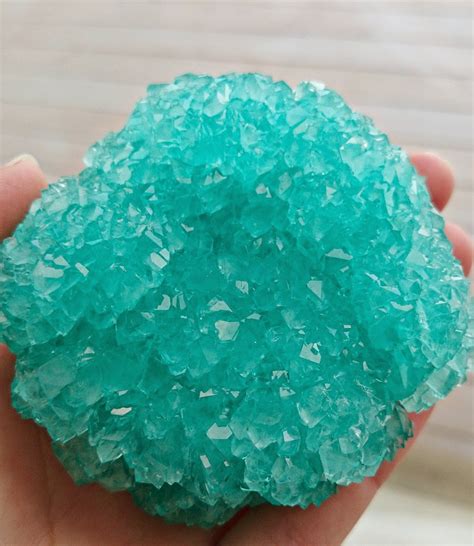 Borax Crystals: How to Grow Giant DIY Borax Crystals | Dans le Lakehouse