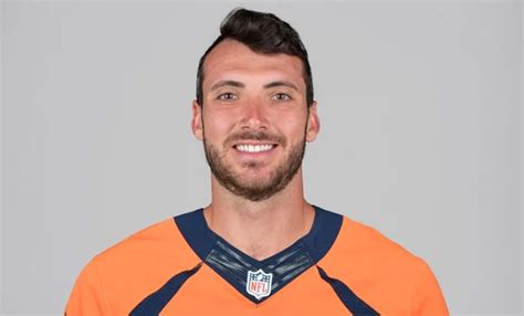 Brandon Allen; NFL, Salary, Family, Net Worth, Married, Wife, Girlfriend