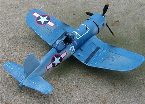 Vought F4U-1A Corsair -- Plastic Model Airplane Kit -- 1/32 Scale -- #04781 pictures by ...