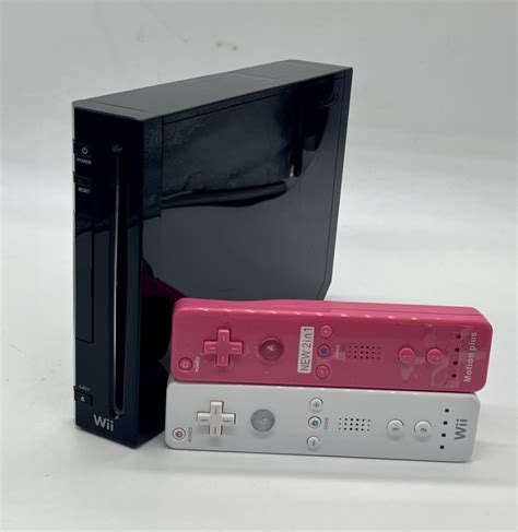 Nintendo Wii Console Black with Controllers * - SOS Quality Used Goods ...