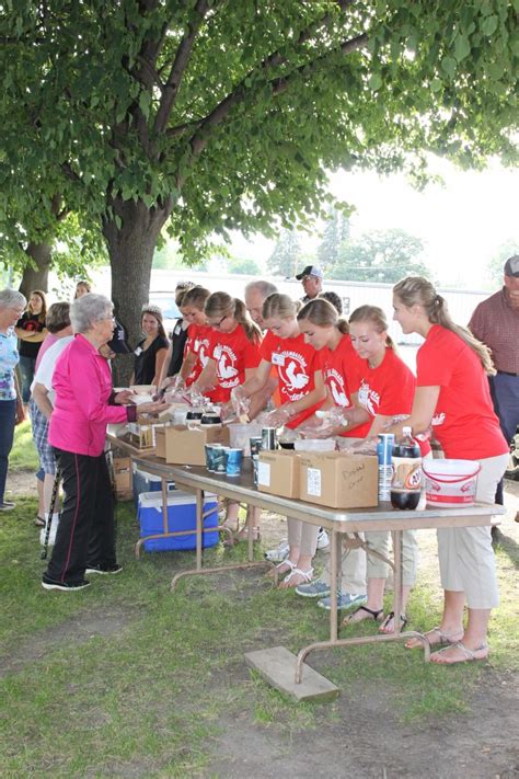 Cool off with free strawberries and ice cream - Herald Journal Publishing