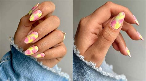 3 Tie-Dye Nail Tutorials to try This Year - L’Oréal Paris