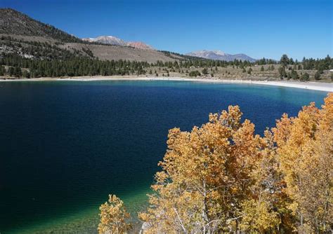 June Lake Loop: A Scenic Drive in the Eastern Sierra! - Roadtripping California