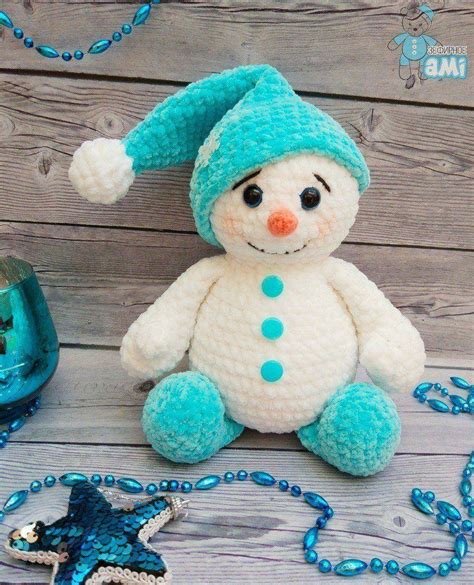 Crochet plush snowman pattern | Amiguroom Toys