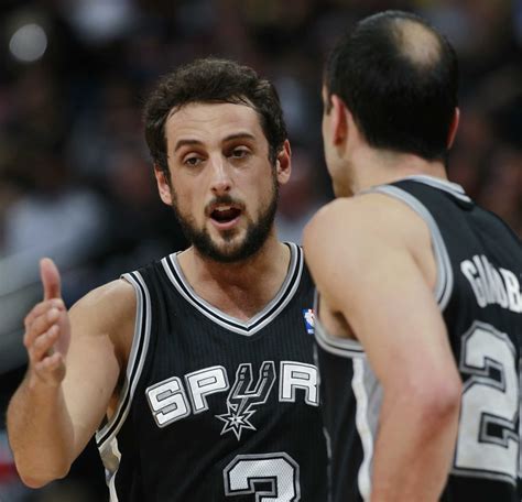 Belinelli sets tone in Spurs' 133-102 romp of Denver