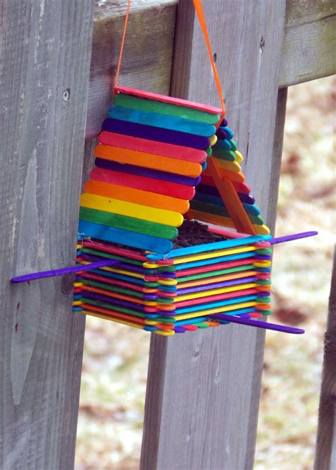 Pin by Sylvie Piau on My Crafts | Popsicle crafts, Craft stick crafts, Birdhouse craft