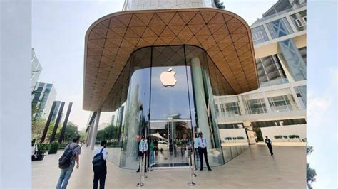 In Pics: A sneak peek inside Apple BKC Mumbai retail store