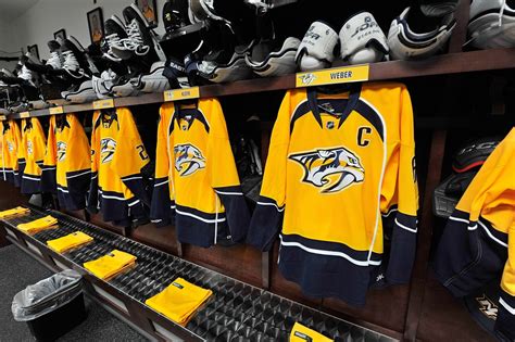 Nashville Predators: Ranking the Top Jerseys in Franchise History - Page 2