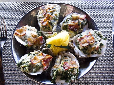 Oysters Rockefeller Recipe (American oysters with green sauce appetizer) | Whats4eats