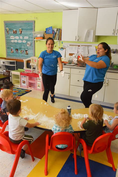 Gallery - Little Explorers Preschool Academy Simi Valley