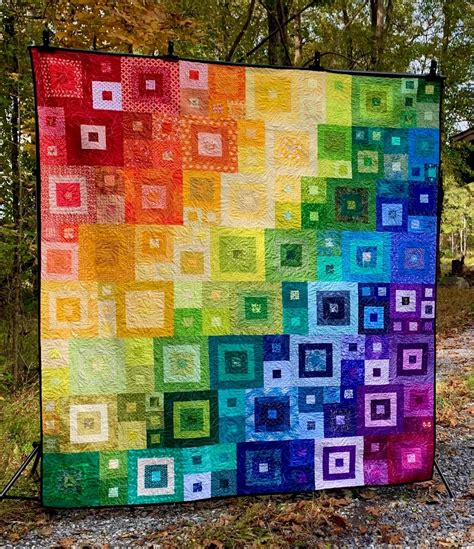 17 Beautiful Rainbow Quilt Patterns