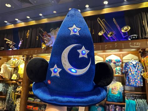 New Sorcerer Mickey Hat is Sure to D-Light! - MickeyBlog.com