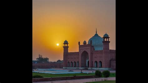 Lahore A Photographic Journey Sunrise at Fort, Badshahi Mosque, Food & More! - YouTube