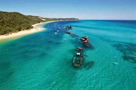 The Tangalooma Wrecks of Moreton Island | Amusing Planet