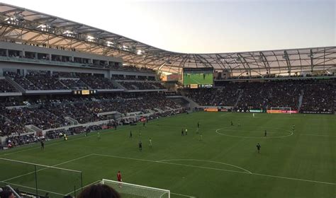 8 Best Stadiums & Arenas in Los Angeles - A Day In LA Tours