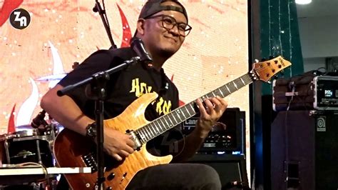 AGUNG HELLFROG (Burgerkill) Main Lagu Klasik 'Rondo Alla Turca' (Mozart), At Guitar Experience ...