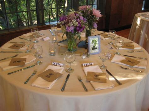 Beige linens. Buffet place setting. | Buffet wedding table setting, Wedding buffet table ...