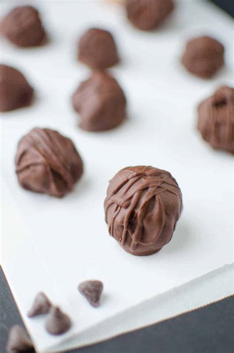 Ginger Chocolate Truffles - Delish Knowledge