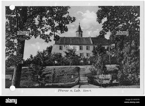 . English: Castle in Přerov nad Labem, Czech Republic in 1930. Čeština: Zámek v Přerově nad ...