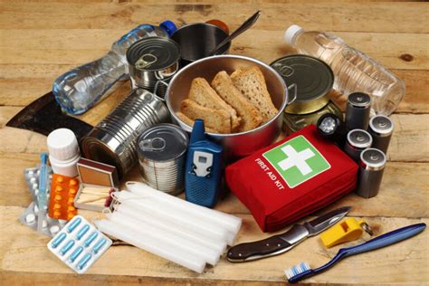 Roughing It: 5 Key Tips for Building Your Own Survival Kit