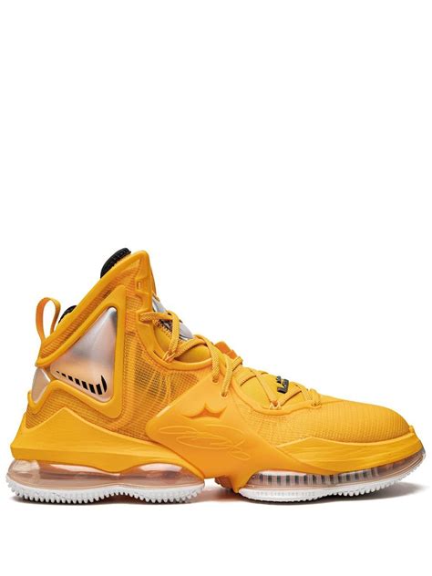 Nike LeBron 19 high-top Sneakers - Farfetch