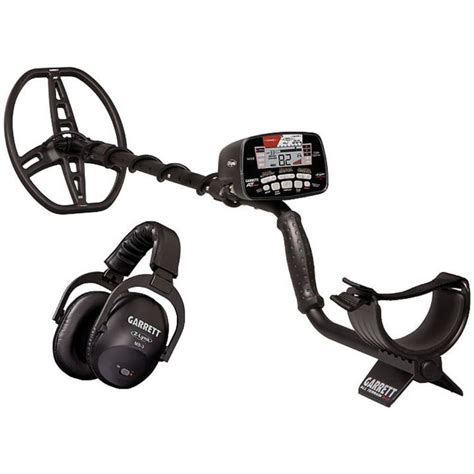 Garrett AT Max + Bonus Pack | Metal Detectors for Use on Land, Under Water – MetalDetector.com