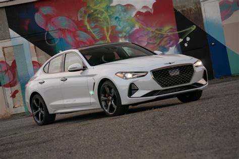 Genesis G70: Sport sedan sans sticker shock - CNET