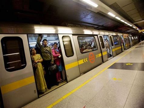 To ease overcrowding on New Year's eve, exits at Rajiv Chowk metro station to be closed after 9 ...