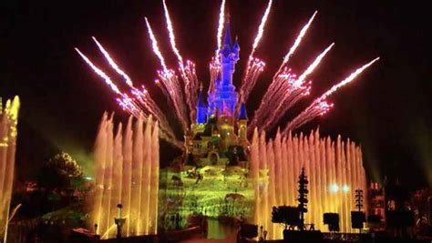 Illumination: Disneyland Paris Virtual Fireworks - Wisata Diary