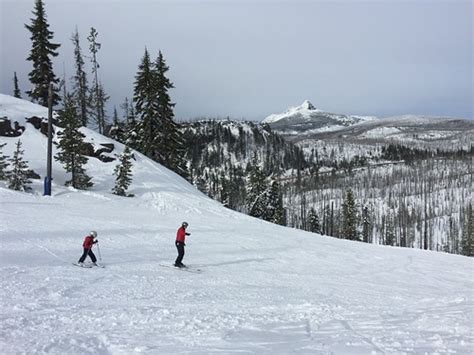 Hoodoo Ski Area Ski Resort Guide | Snow-Forecast.com