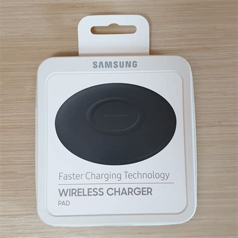 Samsung Wireless Charger, Mobile Phones & Gadgets, Mobile & Gadget ...