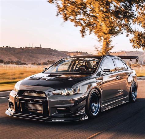 Mitsubishi Evo 10 : r/carporn