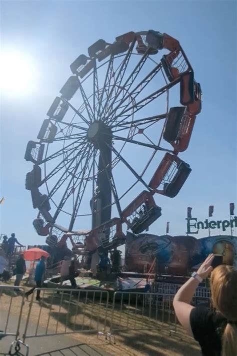 Florida State Fair patrons get stuck upside-down on ride