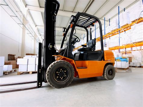 10 Common Forklift Types and Their Uses - BigRentz