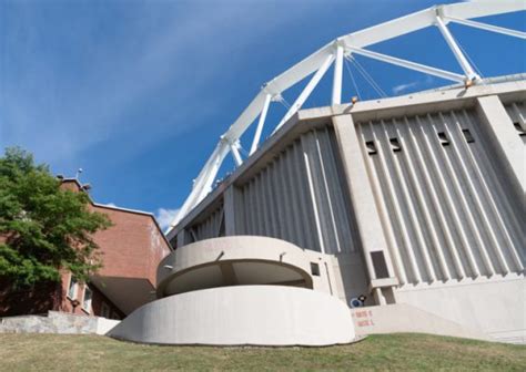 Update on JMA Wireless Dome Sign Installation — Syracuse University News