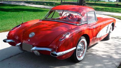 Stunning 1960 Chevy Corvette Heads To Dallas Auction