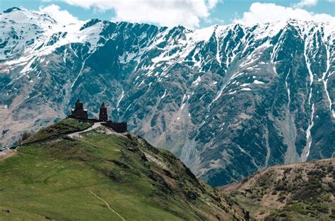 Kazbegi Hiking: 5 Easy to Moderate Day Hikes in Kazbegi, Georgia