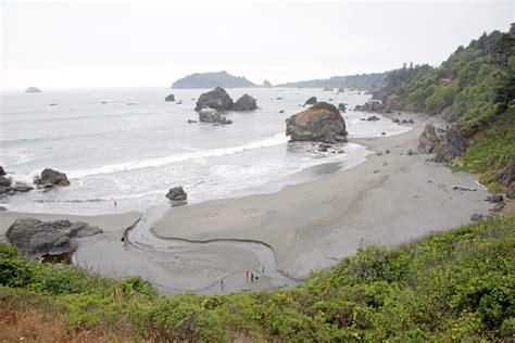 Humboldt County beaches make ‘Beach Bummer’ list again due to fecal bacteria – The Ukiah Daily ...