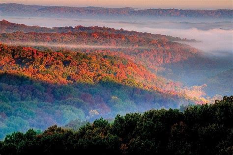 Top 6 Fall Foliage Destinations in Indiana (2024)