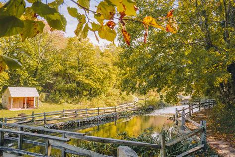 Massachusetts Fall Foliage Driving Tours