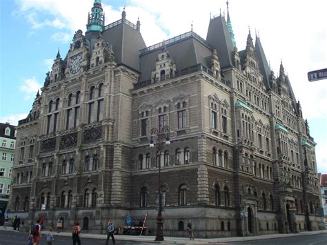 Liberec's Neo-renaissance Town Hall, Czech Republic : r/architecture