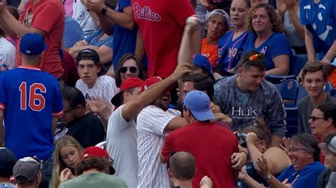 Thank you, Phillies fans | 09/30/2021 | Philadelphia Phillies